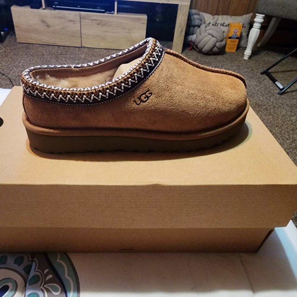 UGG Tasman Slippers